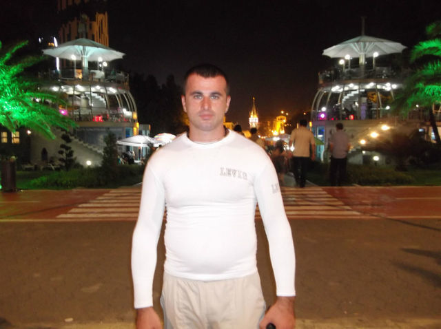  ,   Irakli, 40 ,     , c 