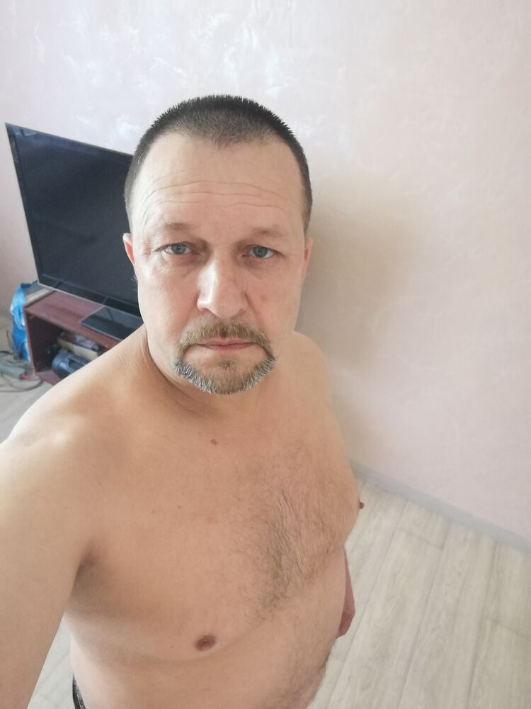  37306498  , 54 ,    