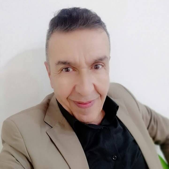  53384138  , 51 ,    
