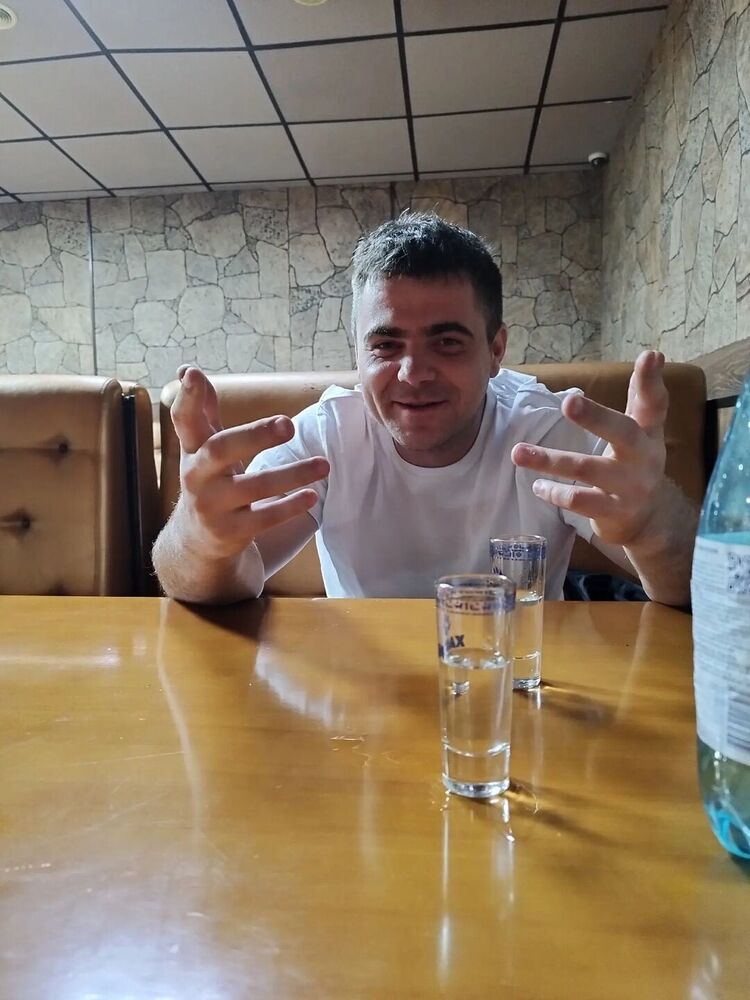  ,   Alexey, 35 ,   ,   , c , 