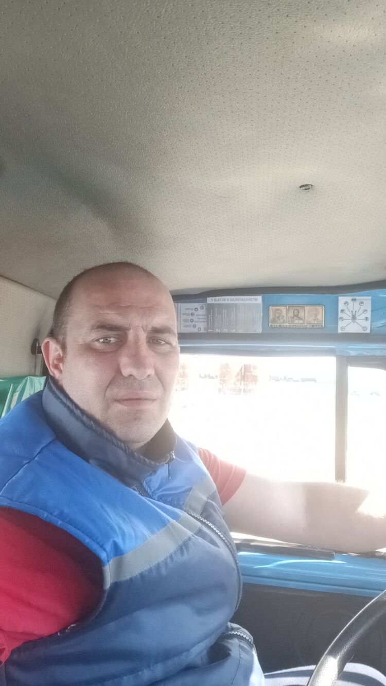  26998348  , 38 ,    