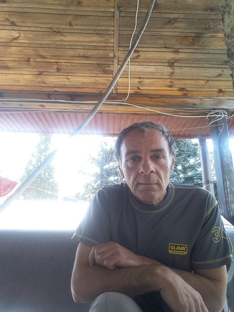  12136308  David, 59 ,    