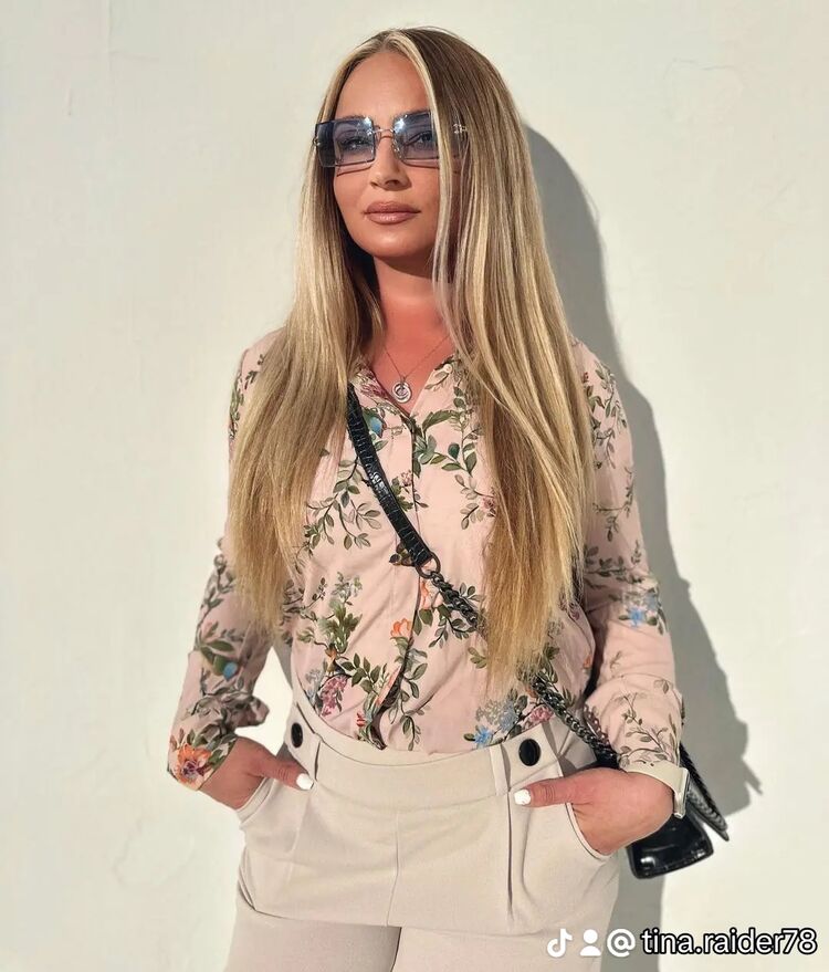 ���������� Alamo, ���� ������� Tina Raider, 27 ���, ������������ ��� ������, ����� � ���������