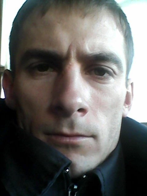  ,   Vova, 37 ,   