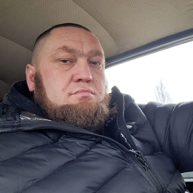  53867578  , 39 ,    