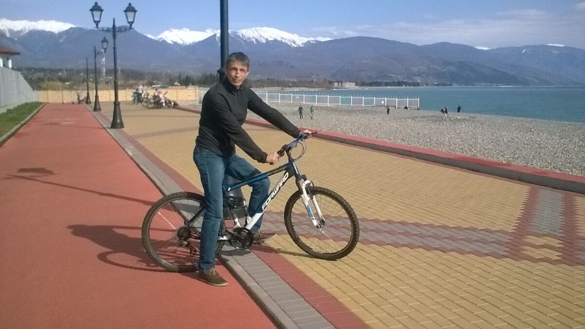  ,   Artur, 58 ,   ,   , c 