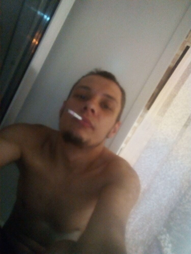  29573978  Alexey, 32 ,    