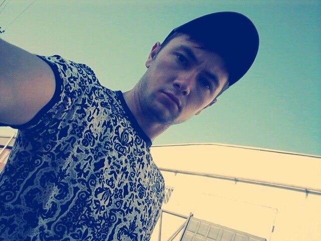  ,   Malik, 29 ,   ,   , c 