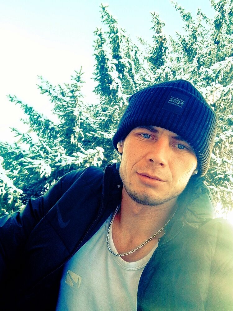  48754978  Fedor, 33 ,    -