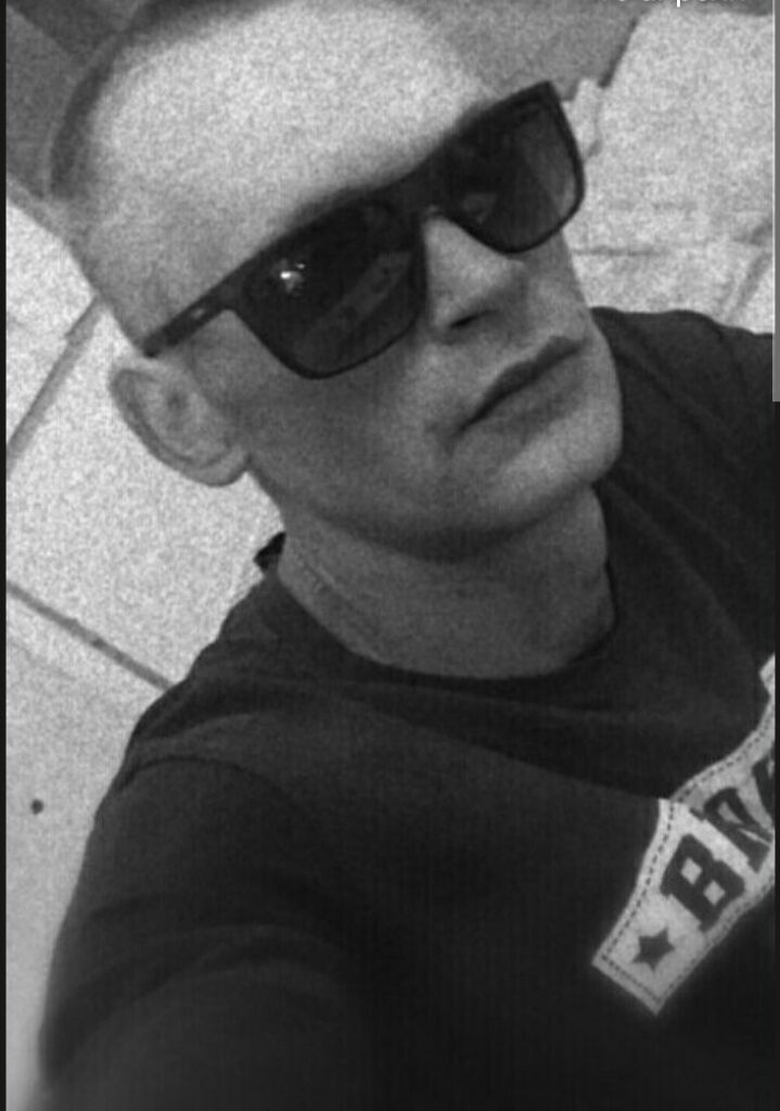  34664838  , 37 ,    