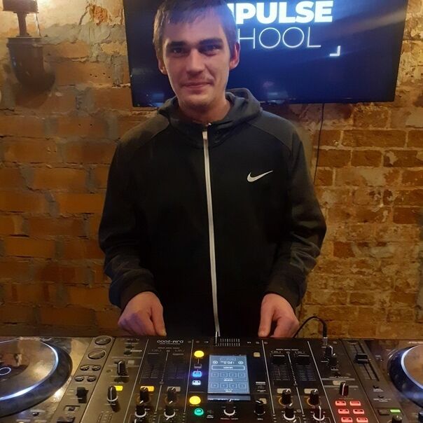  ,   Dj, 29 ,   ,   , c 