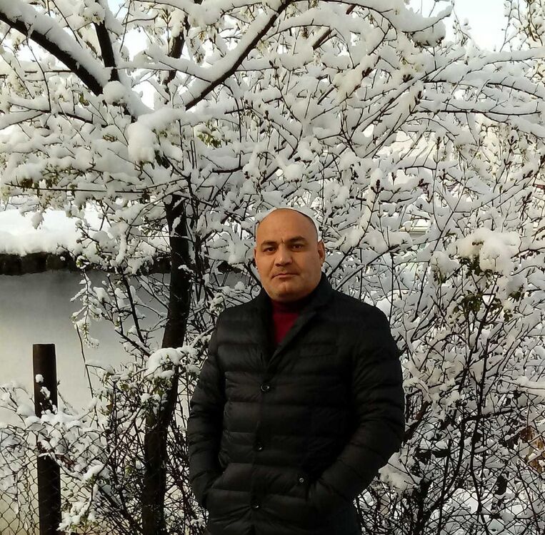 ���� 19901868 ������� Azim, 46 ���, ���� ���������� � ����