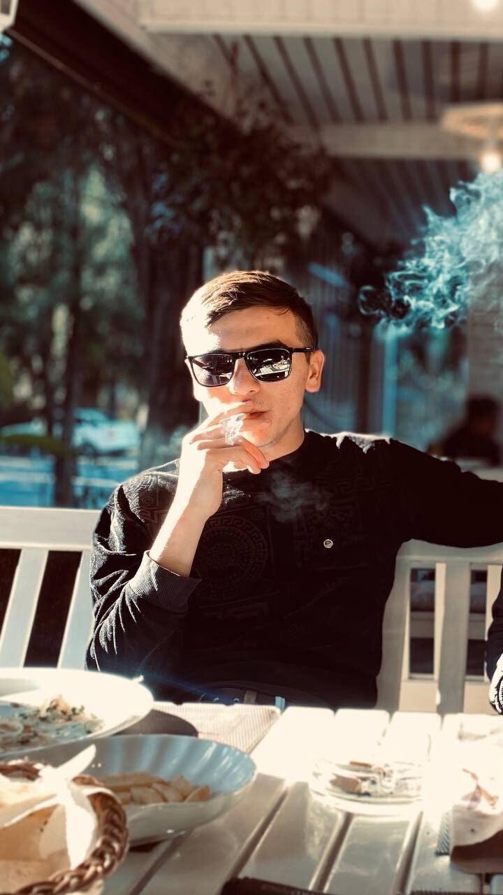  46817118  , 23 ,    
