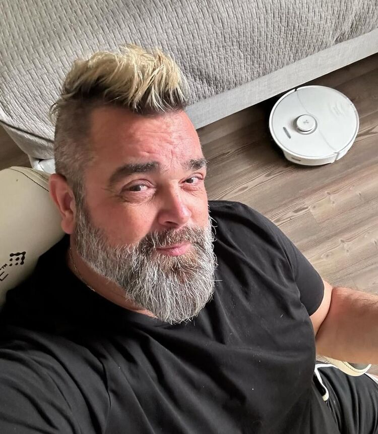  Bielany Wroclawskie,   George, 51 ,   ,   
