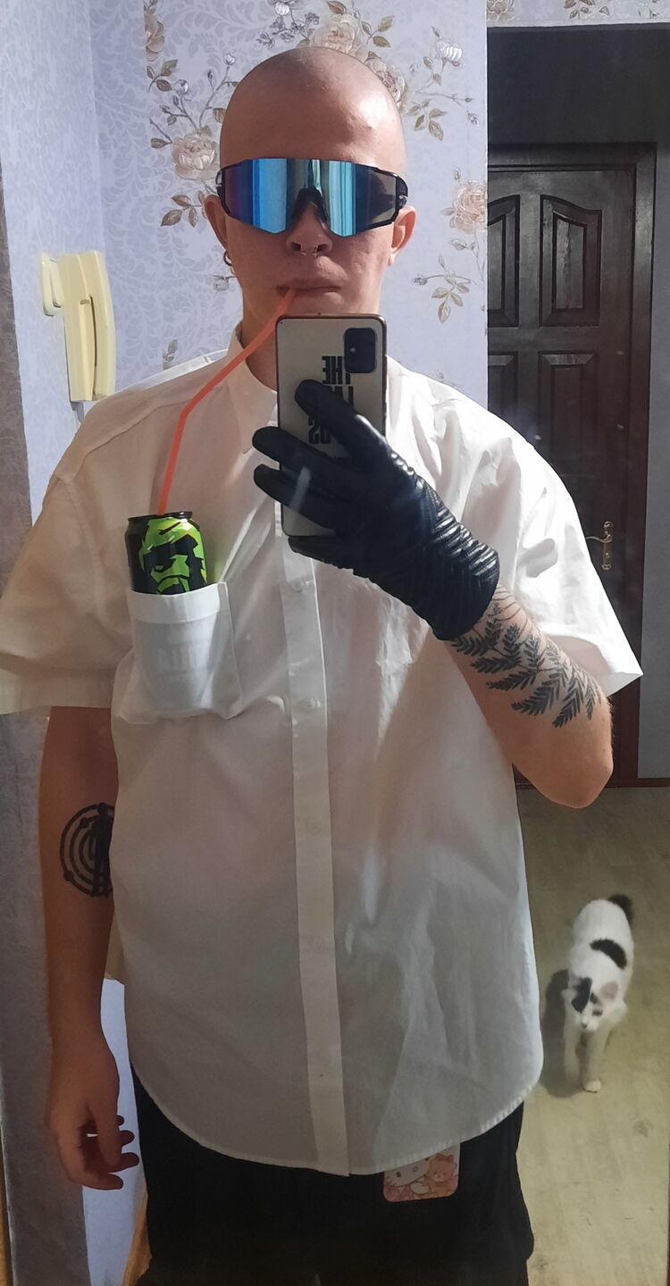  53071718  , 19 ,    