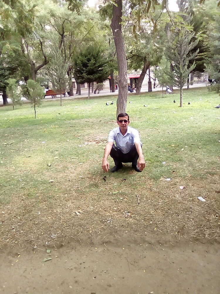  13107498  Elnur, 47 ,    