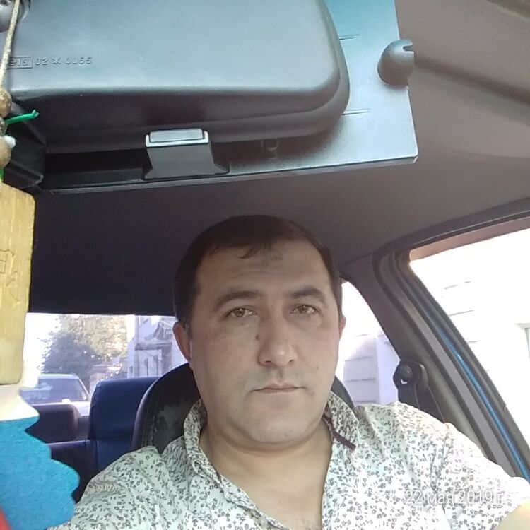  42372478  Amil, 47 ,    