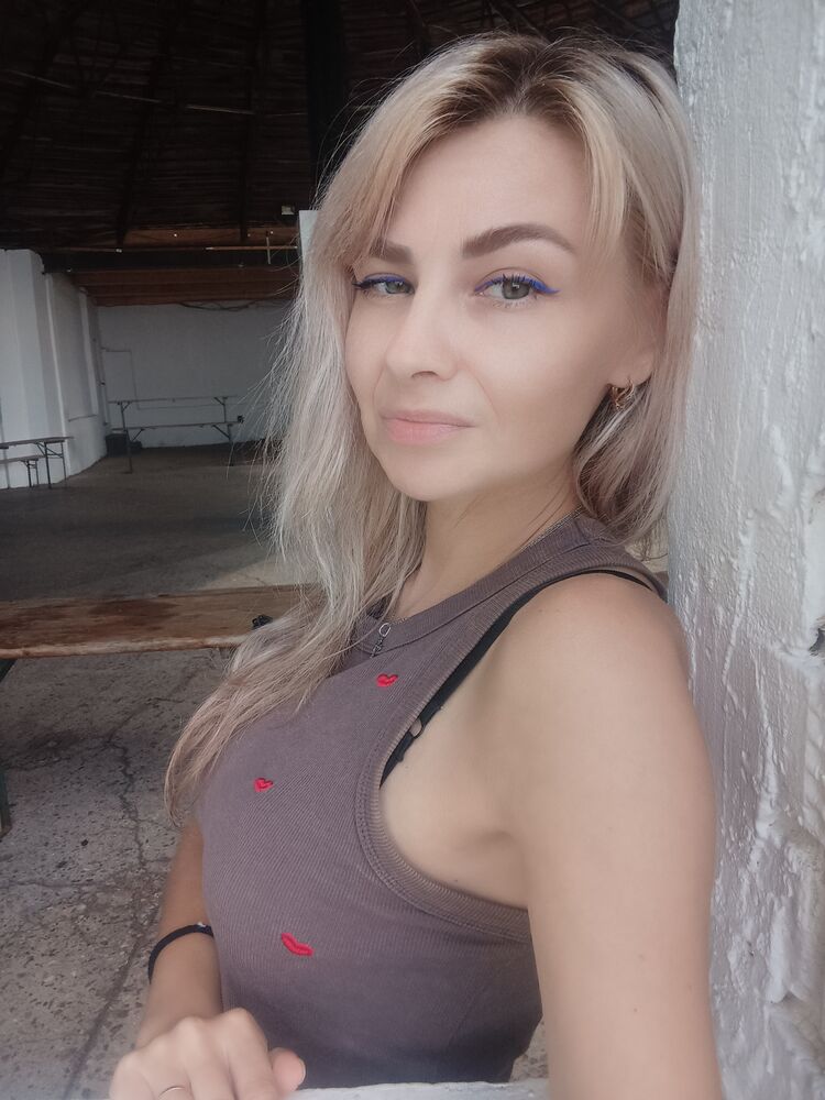  53798138  Ness, 100 ,    