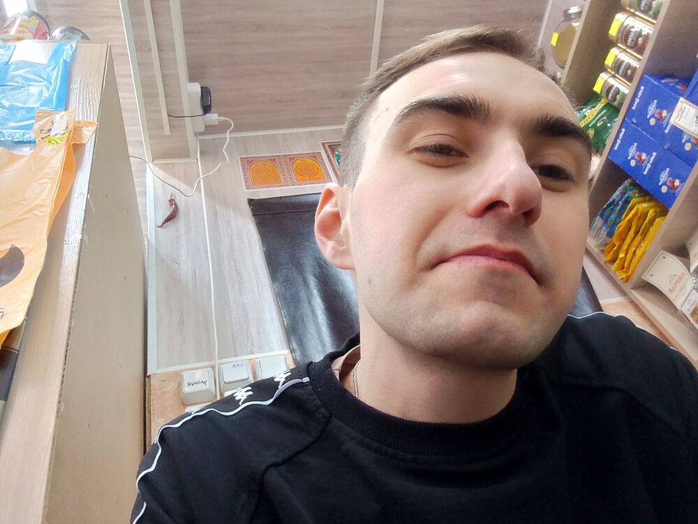  43917588  , 27 ,    