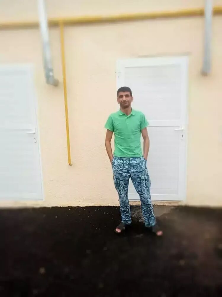  52582668  , 44 ,    