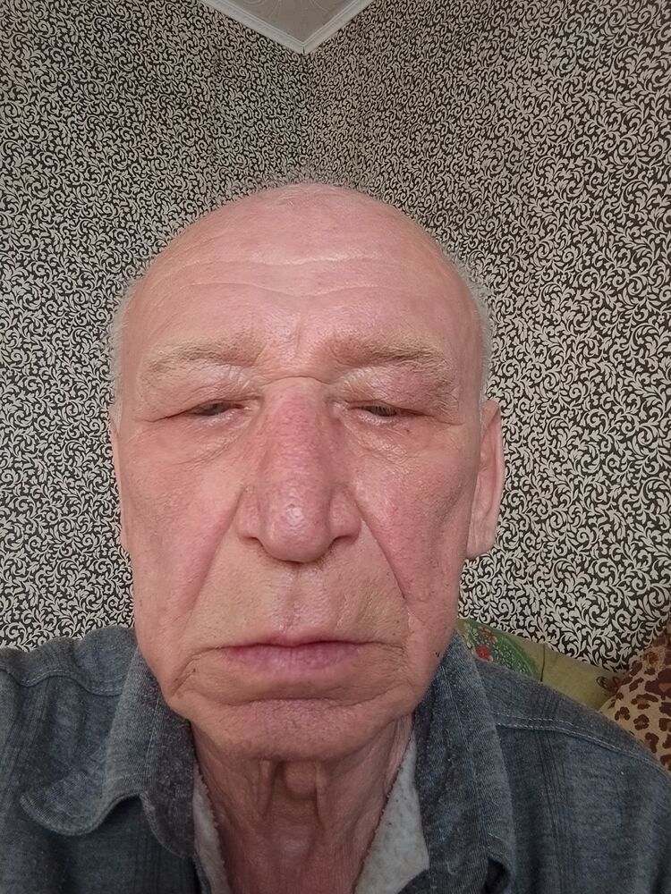  51148909  Wovk, 65 ,    