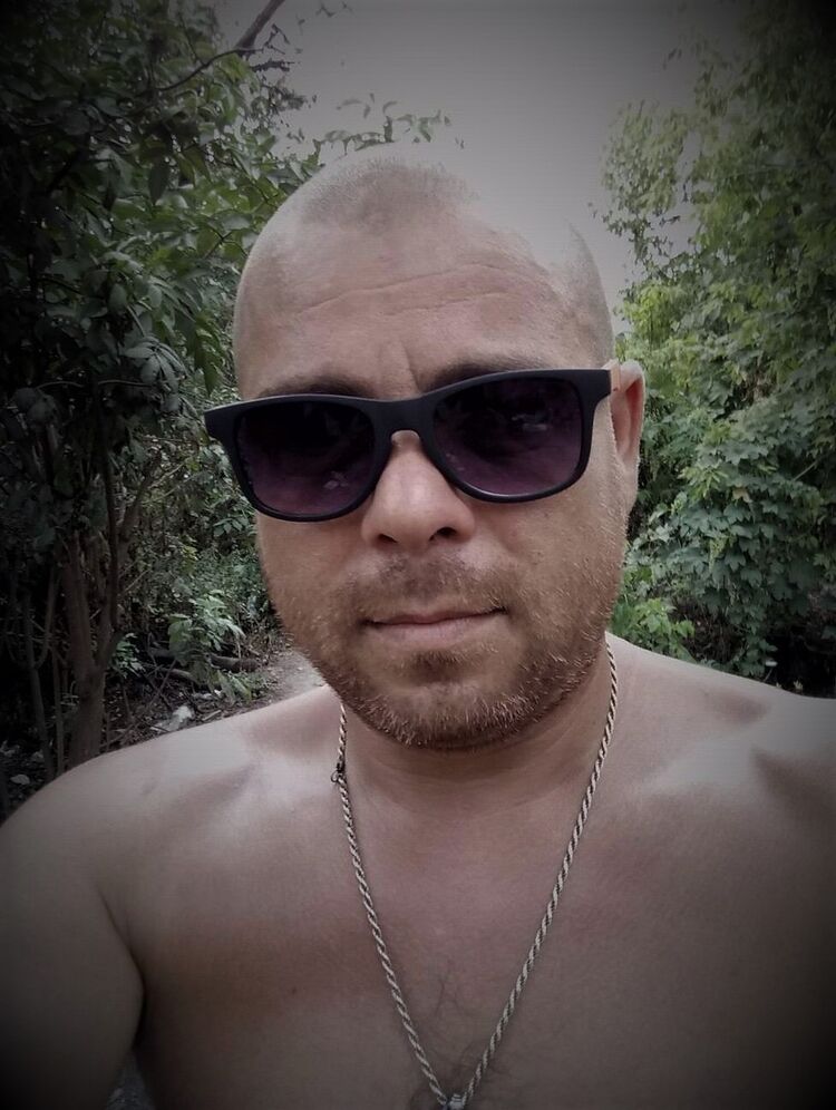  -,   Zapal, 44 ,   
