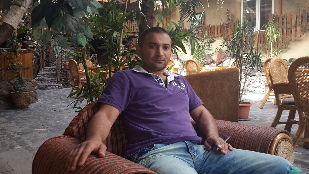  ,   Baso, 44 ,   