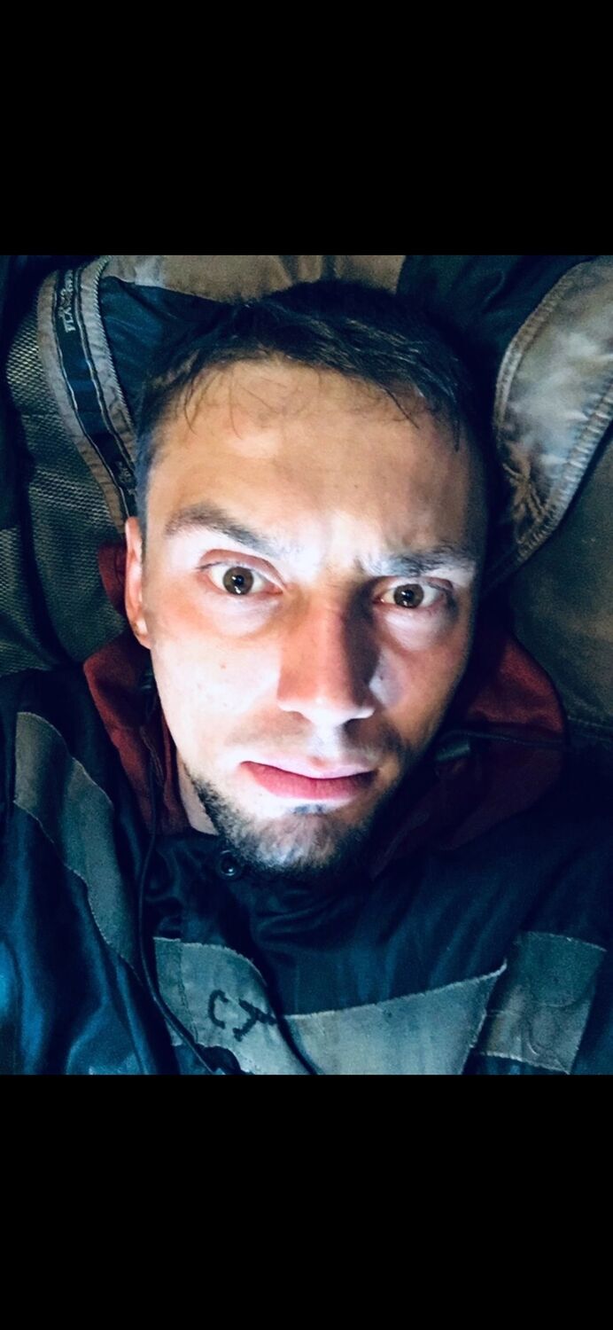  ,   Viktor, 30 ,   ,   