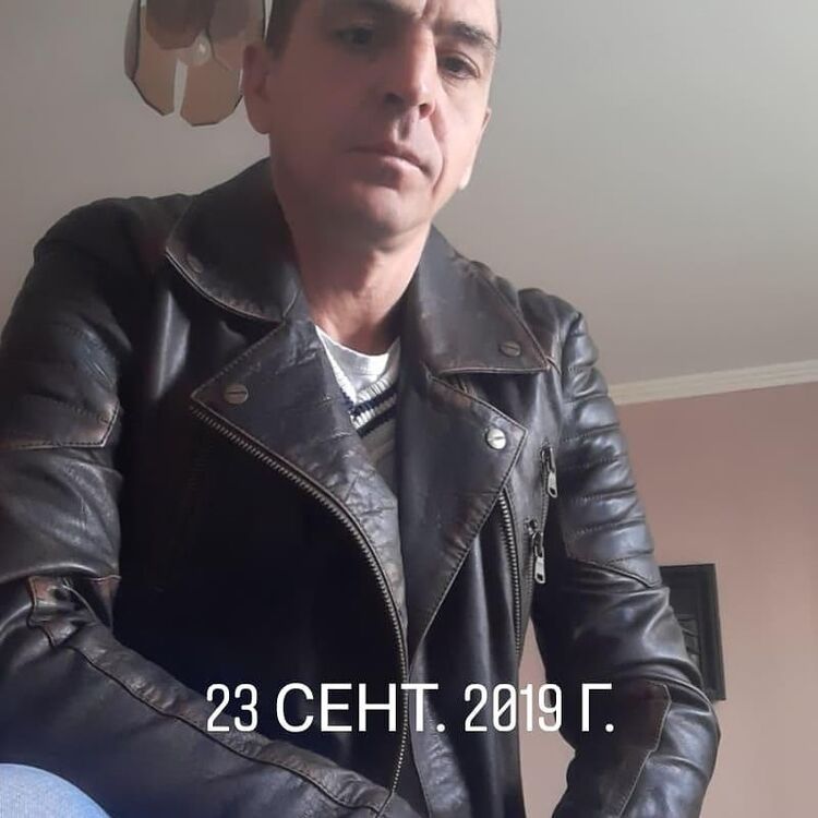  17657888  , 49 ,    
