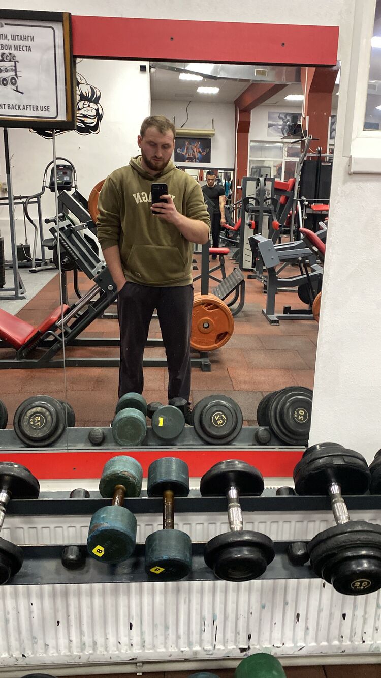  45318608  , 25 ,    