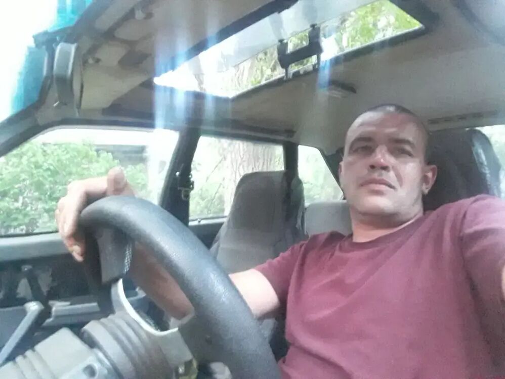  52847648  , 36 ,    