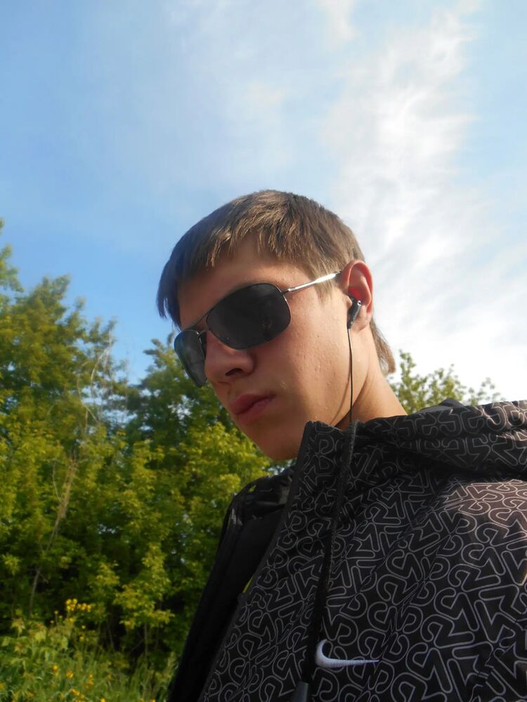  ,   Ilya, 30 ,   ,   , c , 