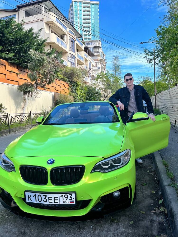  35276958  Nikola, 26 ,    