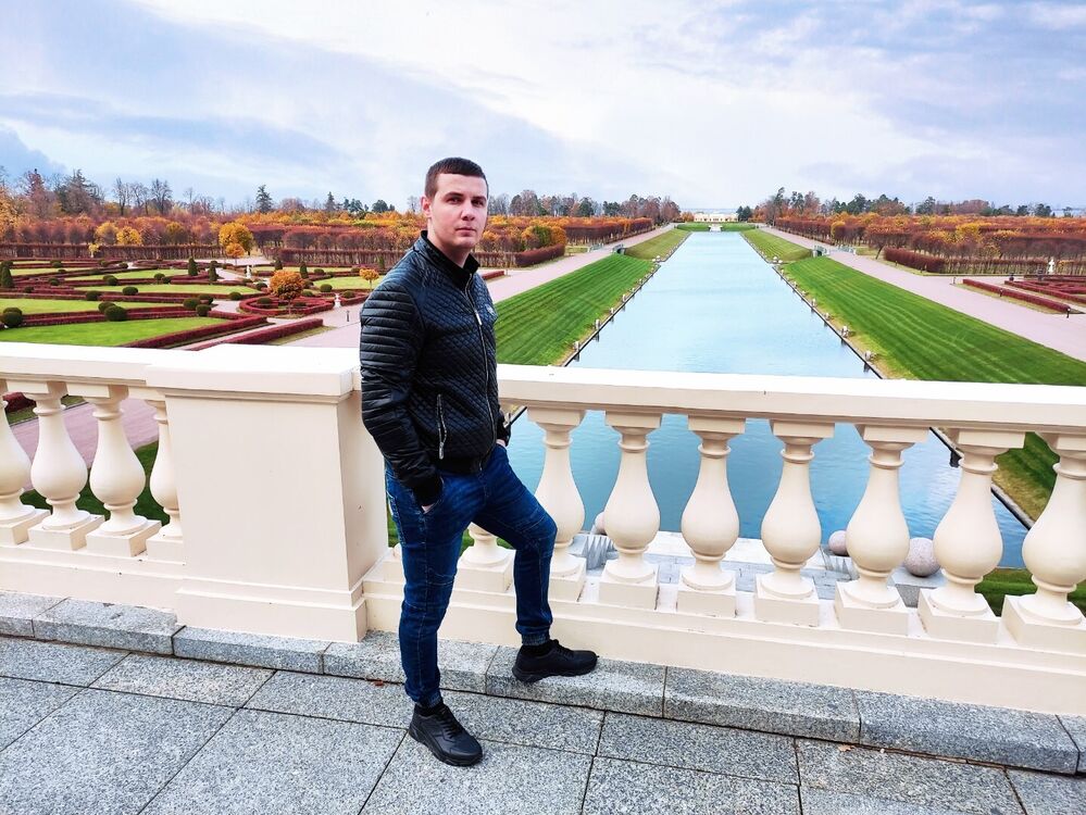  27089018  , 34 ,    --