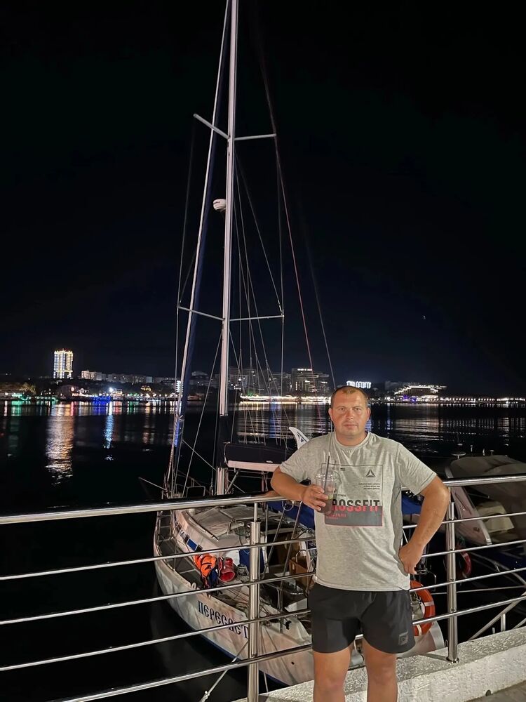   ,   , 30 ,   c 
