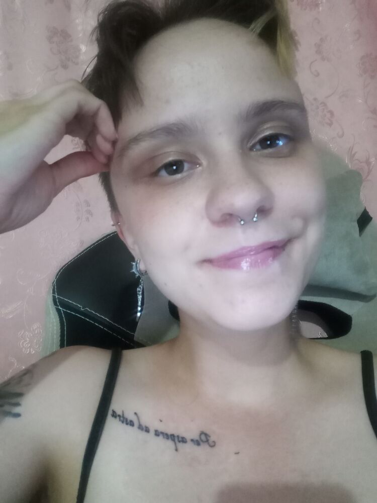  52979388  , 22 ,    