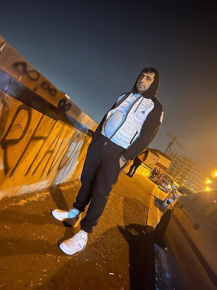  54543768  Narek, 30 ,    