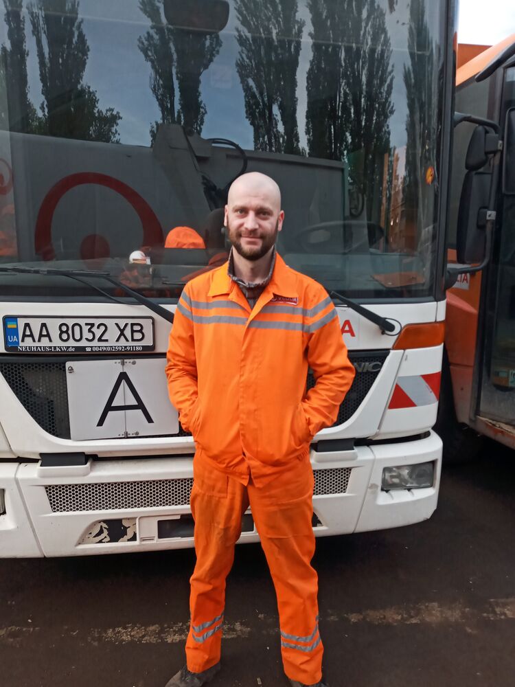  ,   Evgen, 36 ,   ,   , c 