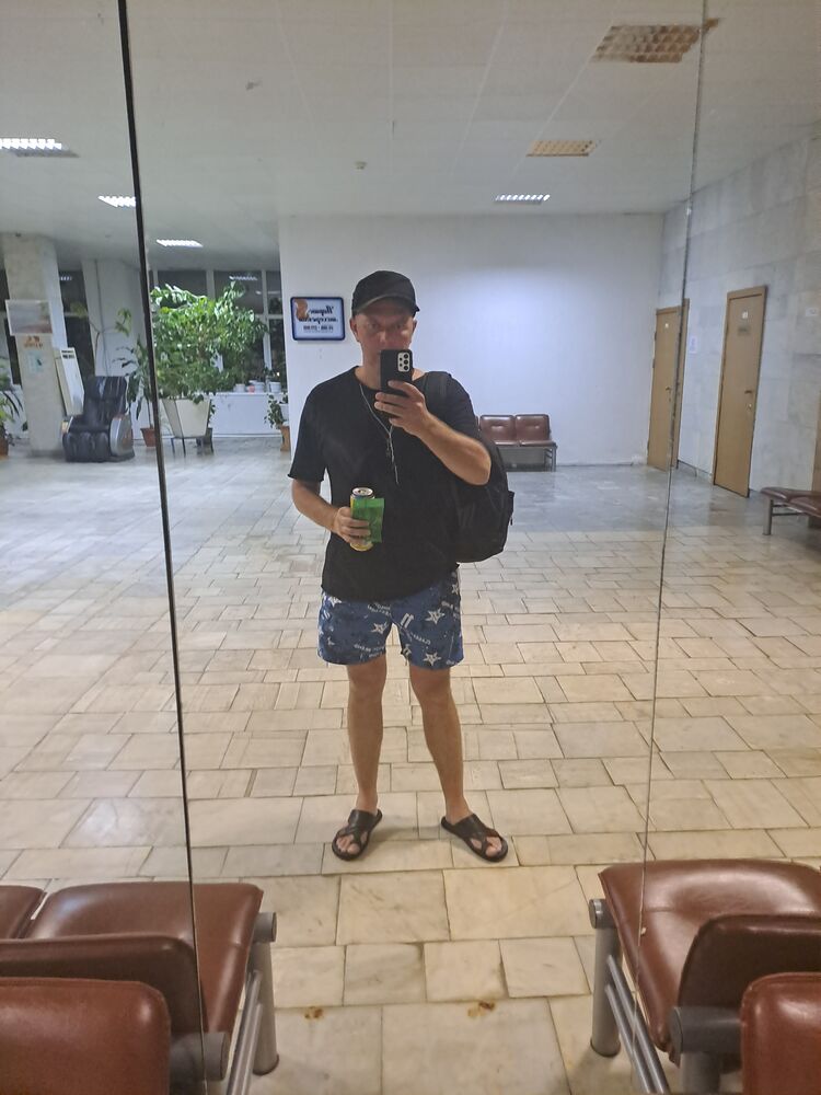  44058258  , 36 ,    