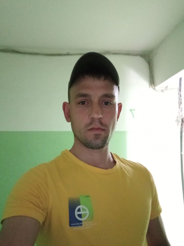  ,   Sergey, 33 ,   ,   , c , 