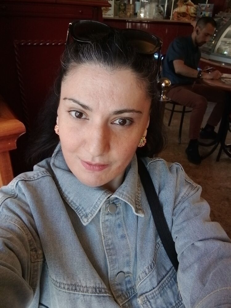  44218688  Tanya, 37 ,    --