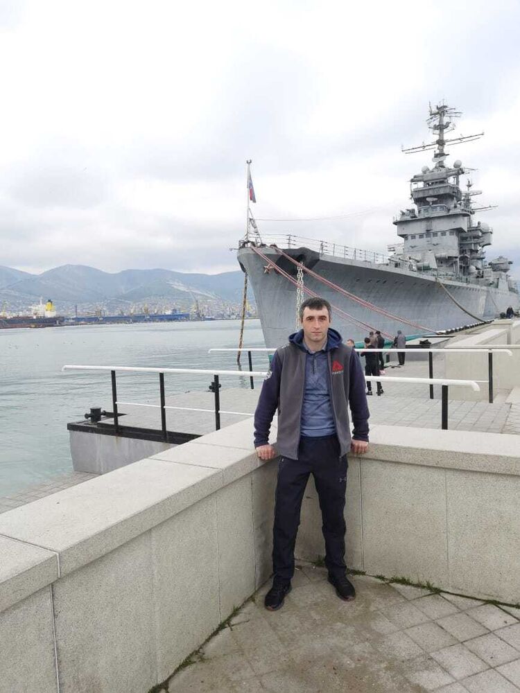  ,   Artur, 35 ,   ,   , 