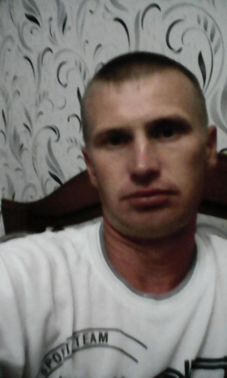  28070968  , 39 ,    
