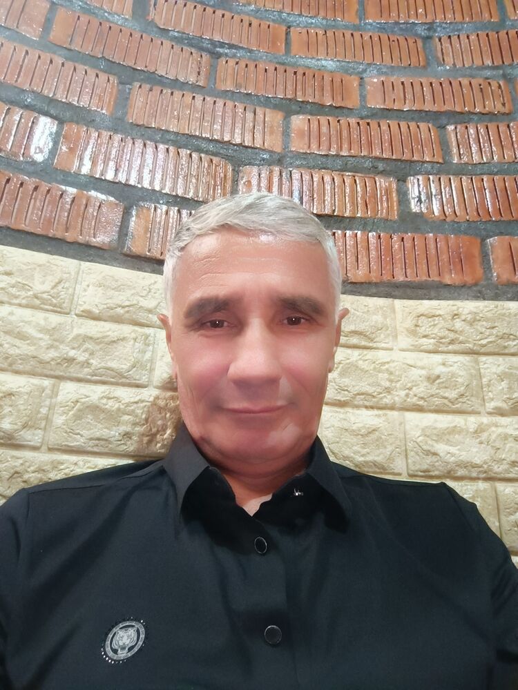  42678018  , 66 ,    