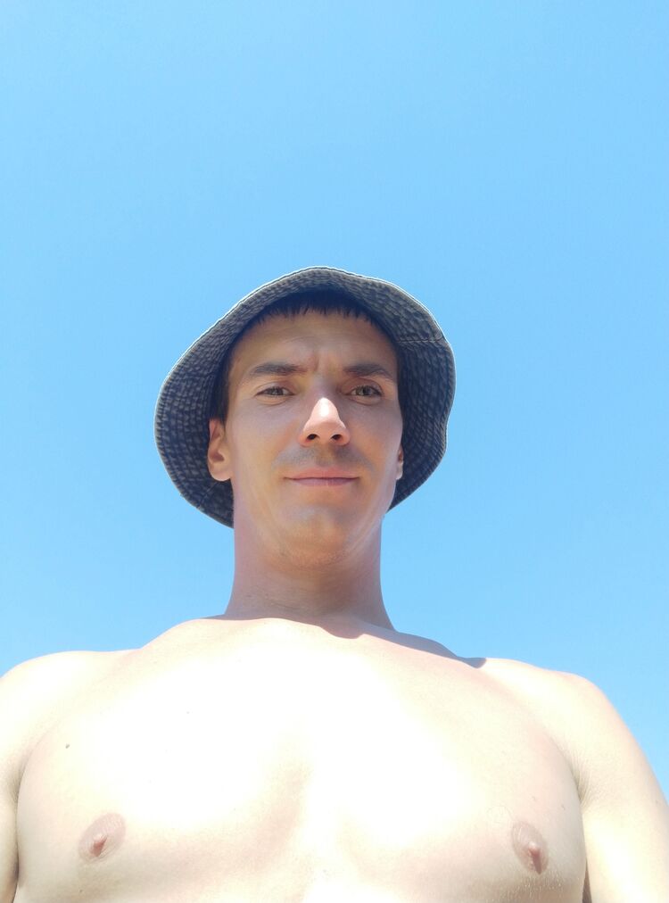  ,   Aleksei, 33 ,   ,   