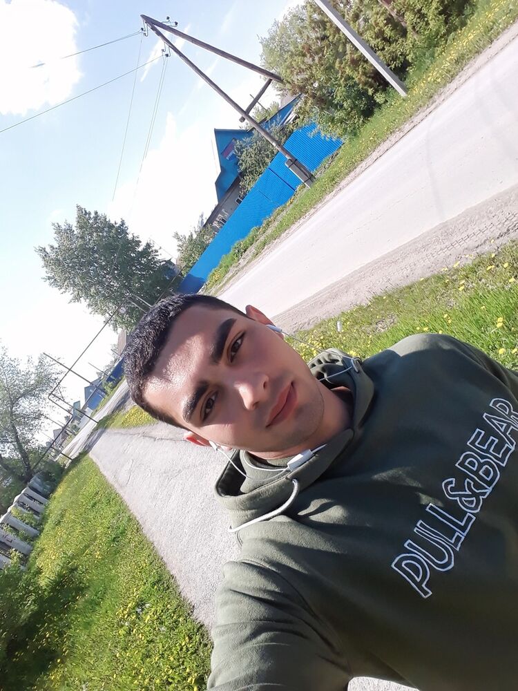  ,   Huseyn, 28 ,   ,   , c 