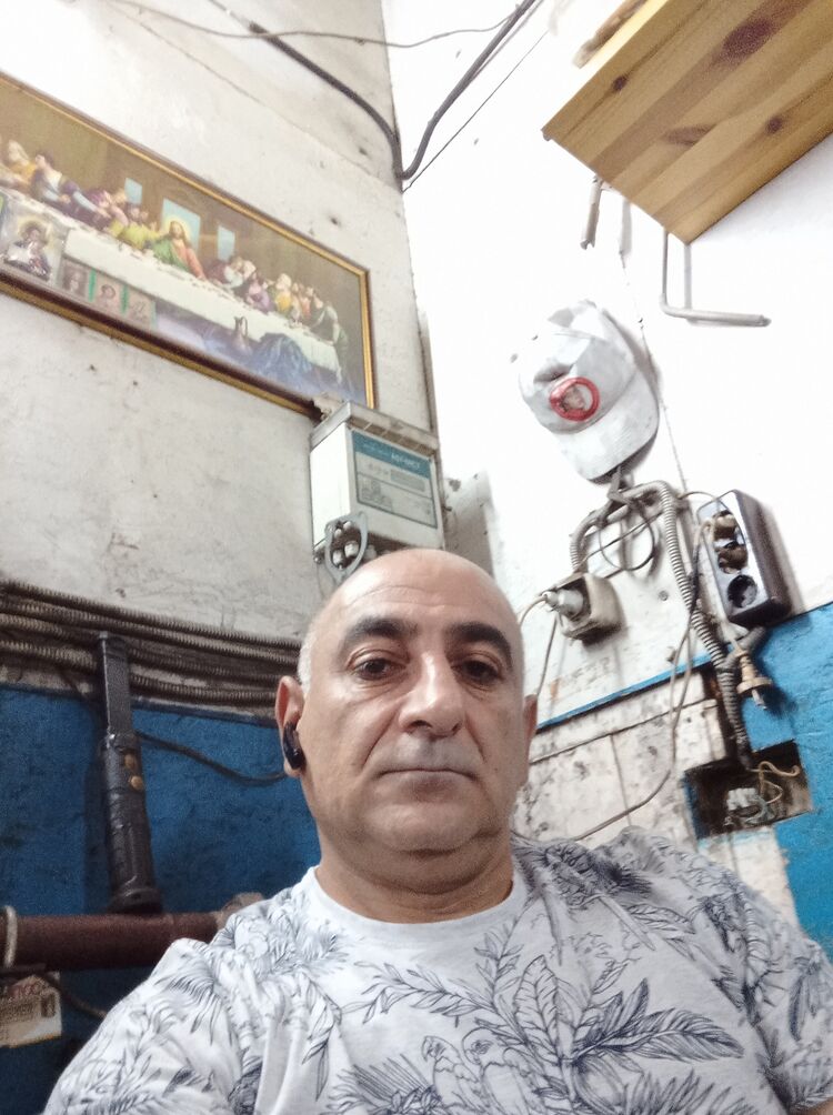  ,   Alexan, 52 ,   ,   