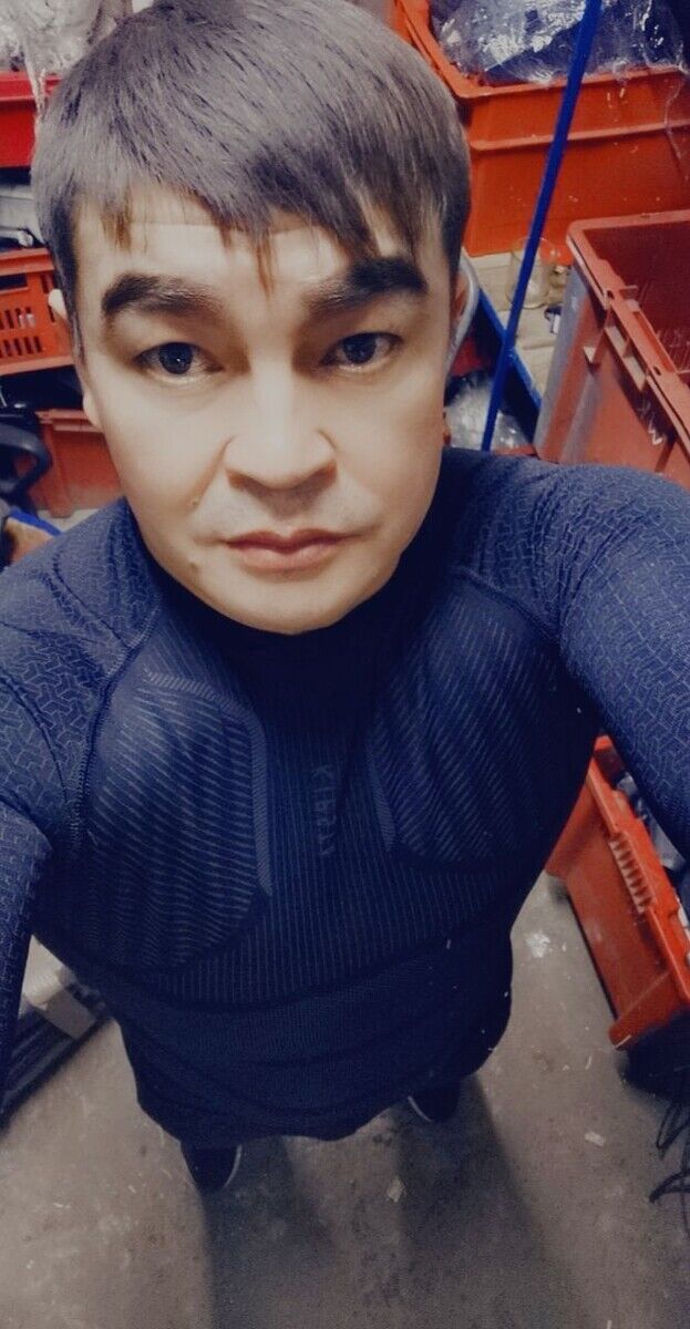  New York City,   Ummar, 42 ,   ,   , c , 