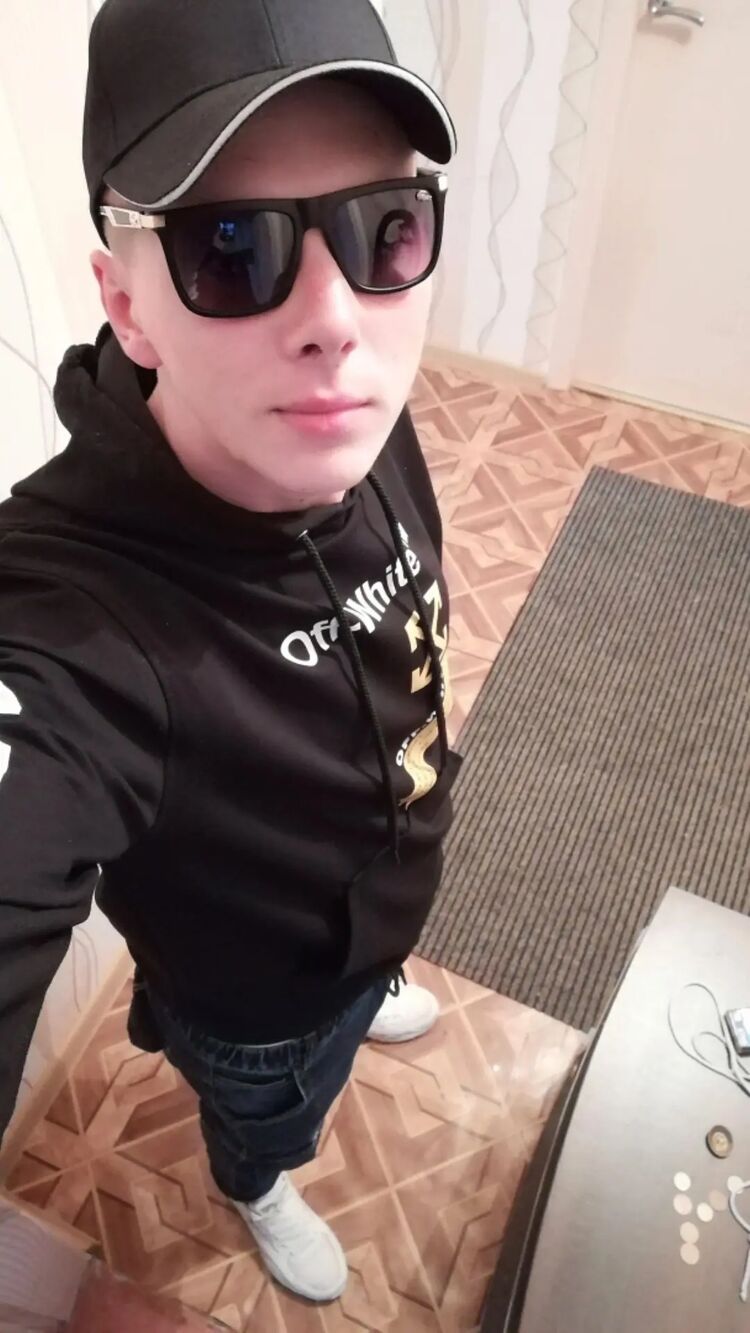  42159888  , 26 ,    