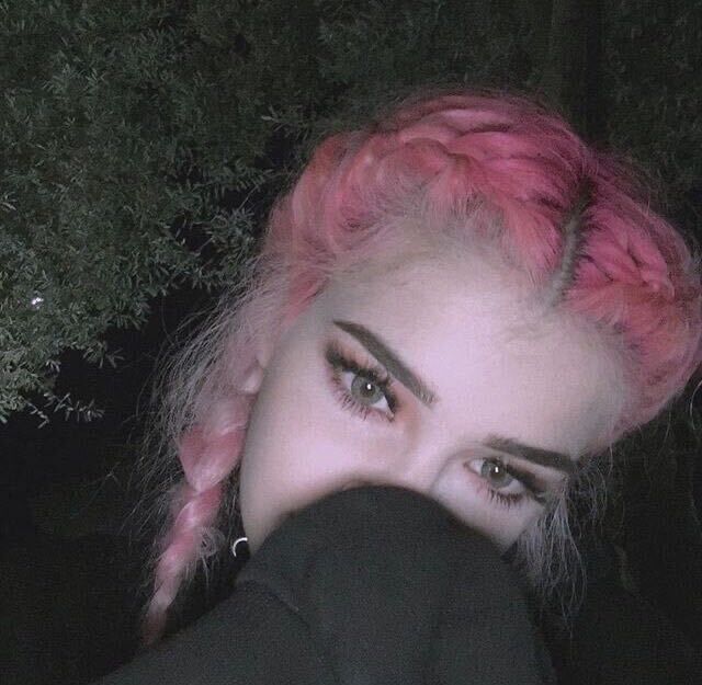  43529058  Pink girl, 24 ,    